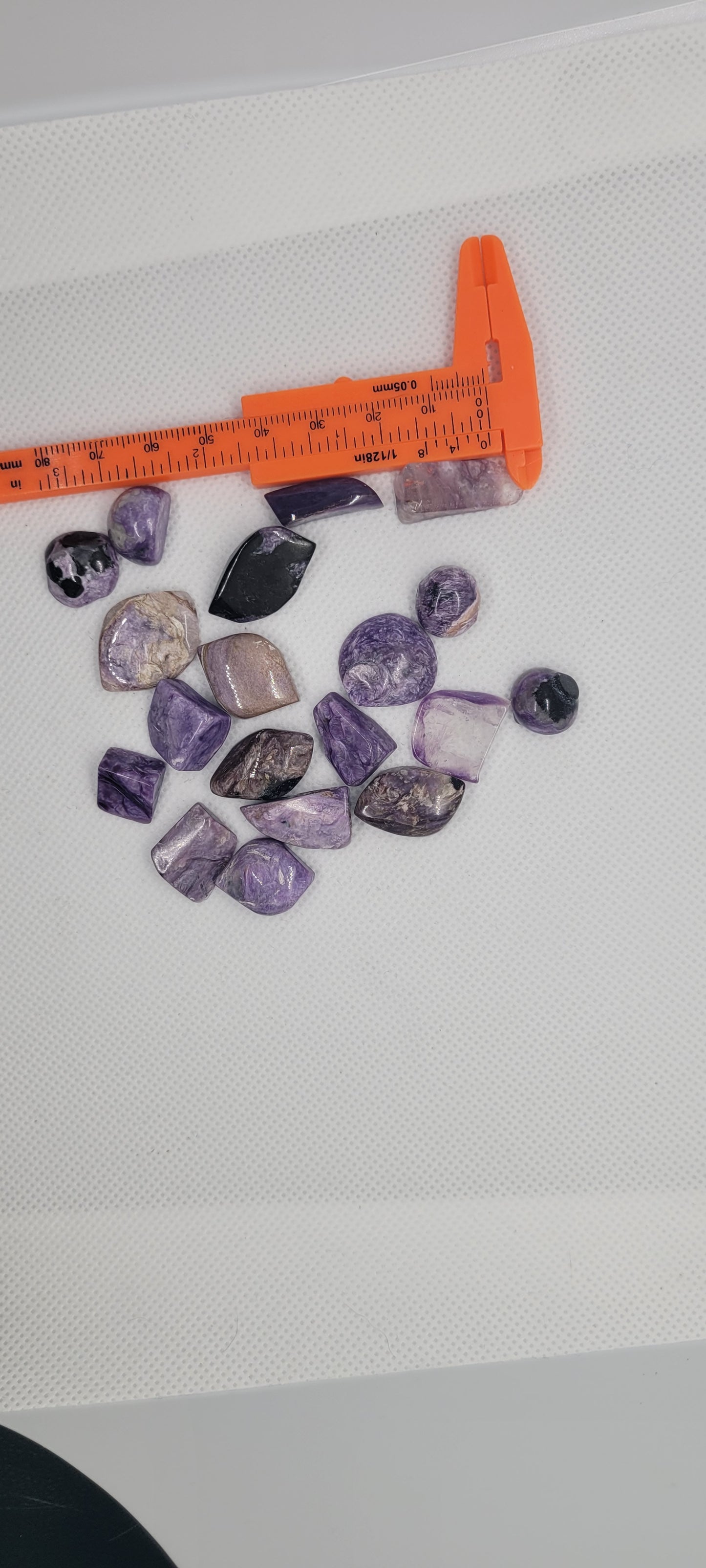 Charoite tumble