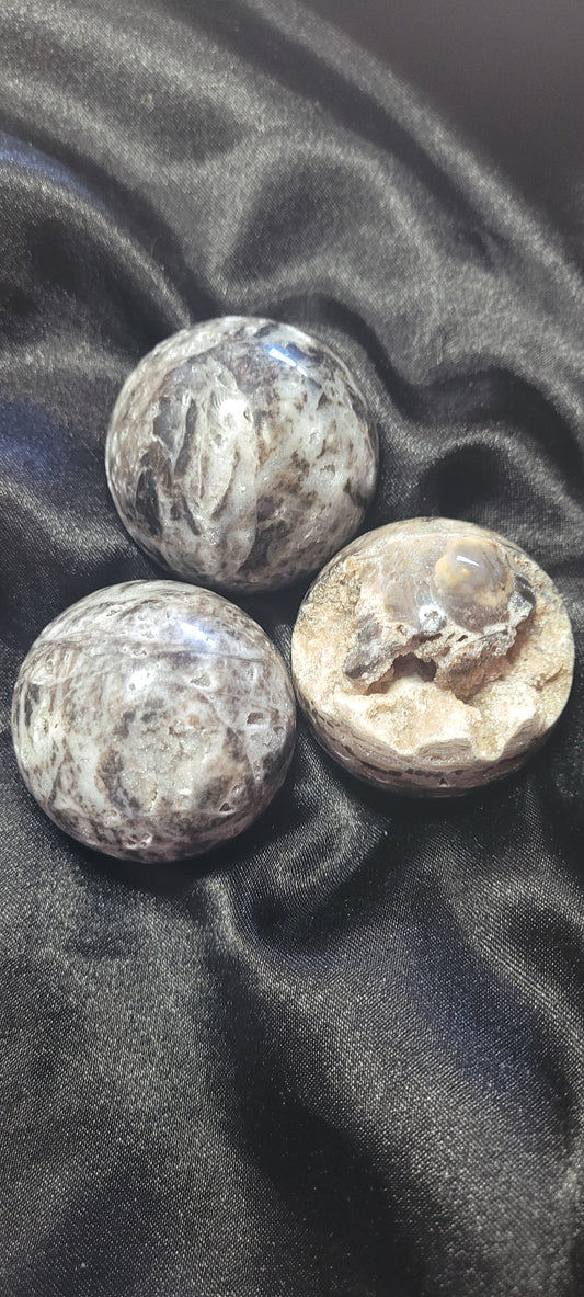 Sphalerite Spheres