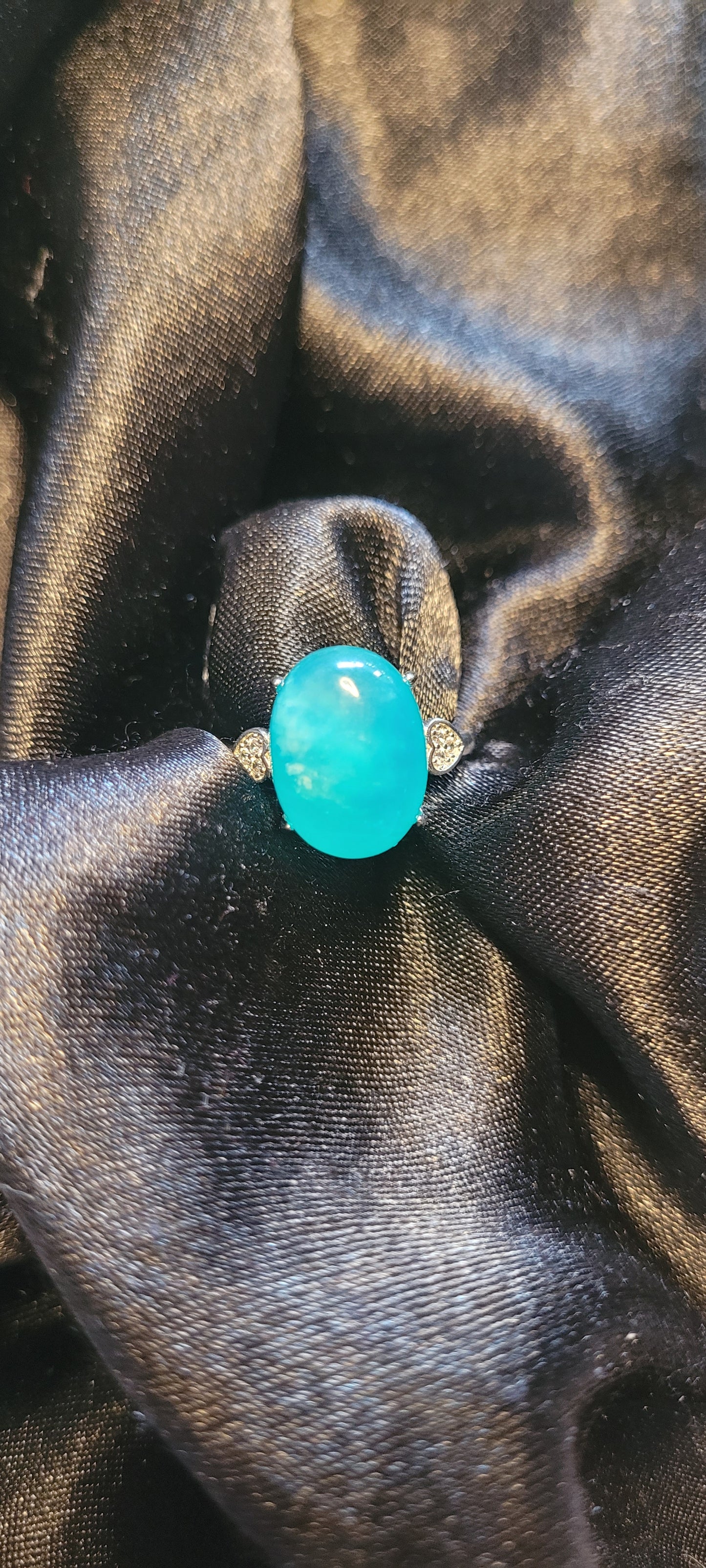 Gemstone ring